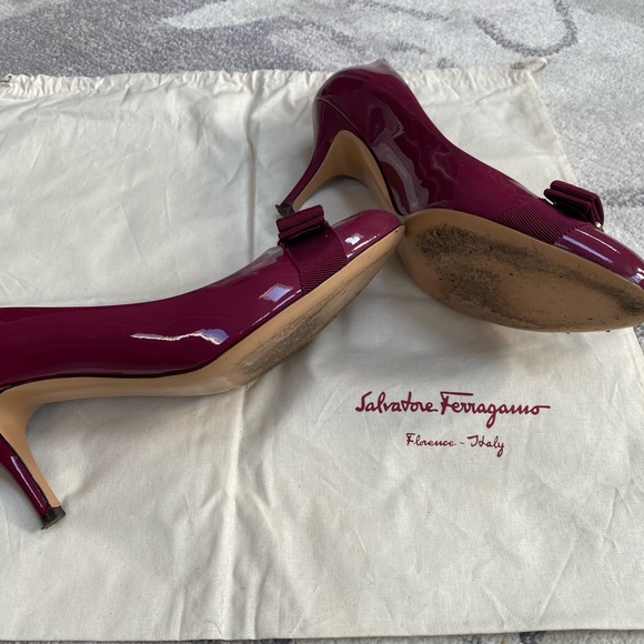 Sold - Picture 3 of 4